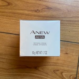 AVON REFINING CREAM